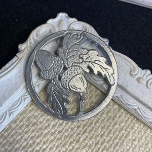 Vintage Metal Rustic Acorn Brooch Round Silvertone acorns oak leaf leaves